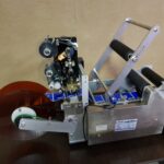 Этикетировщик для бутылок MT - 50 с датером