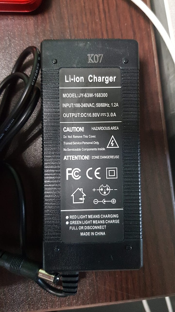 bez20imeni Устройство зарядное JY-63W-168300 1,2 А JDC — изображение 1